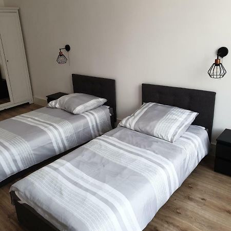 Kobi Apartman Kielce Kültér fotó
