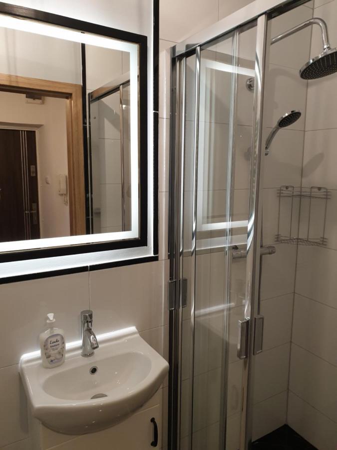 Kobi Apartman Kielce Kültér fotó